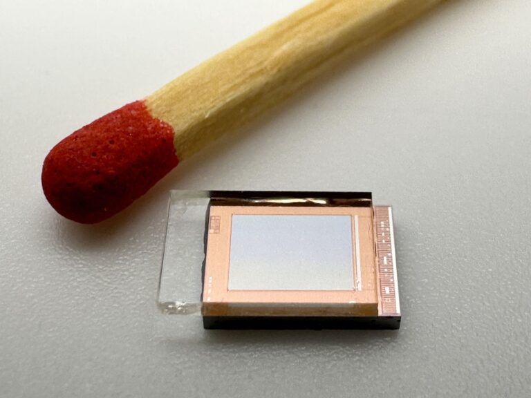 LCOS Microdisplay2 FraunhoferIPMS 768x576