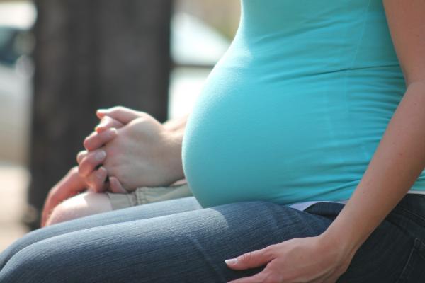 woman preg