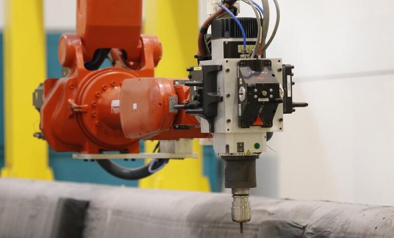 robotic20arm KRAKEN cropped1 768x464
