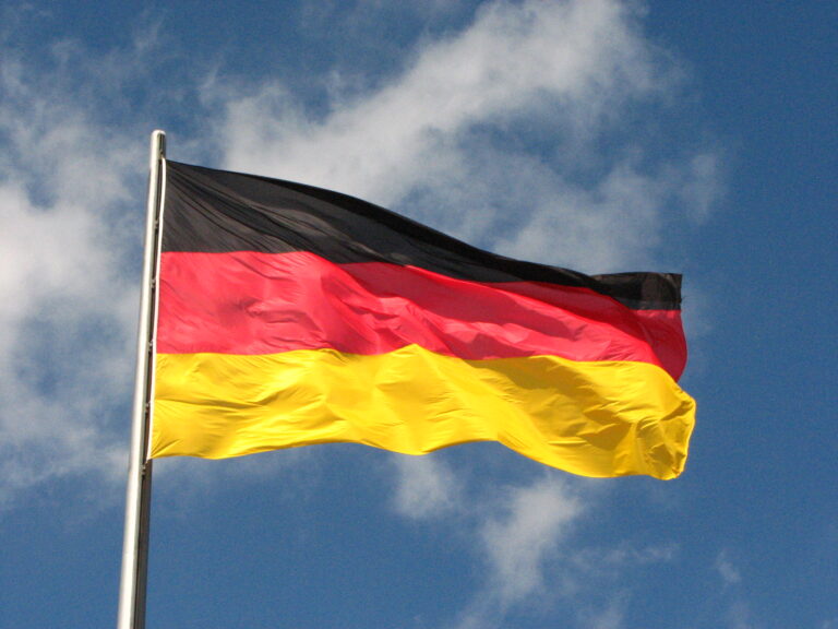 German flag 7664376100 768x576